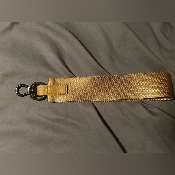 Lululemon Never Lost Keychain - Picture 6 of 7